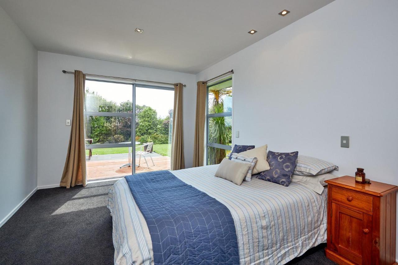 Villa Bellbird Scenic Retreat - Views Of Alps And Ocean à Kaikoura Extérieur photo